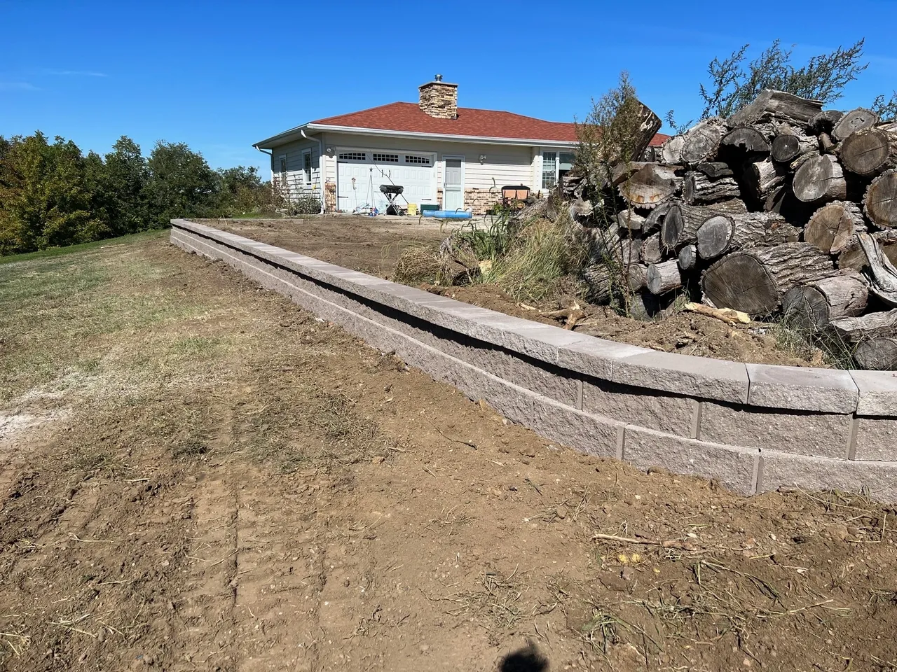 A house that is in the dirt.